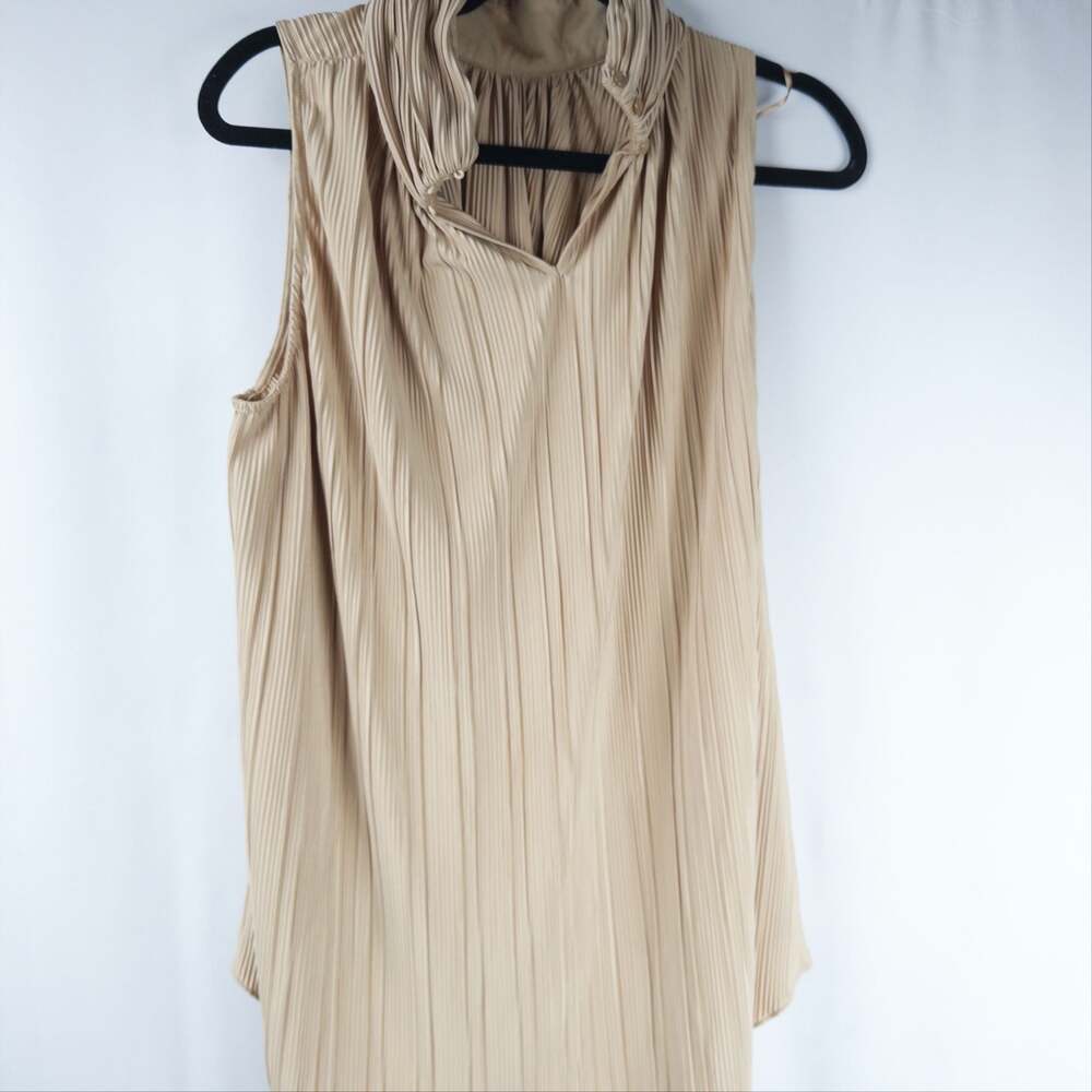 Joseph A. Sleeveless Pleated Plisse Mock Neck Top